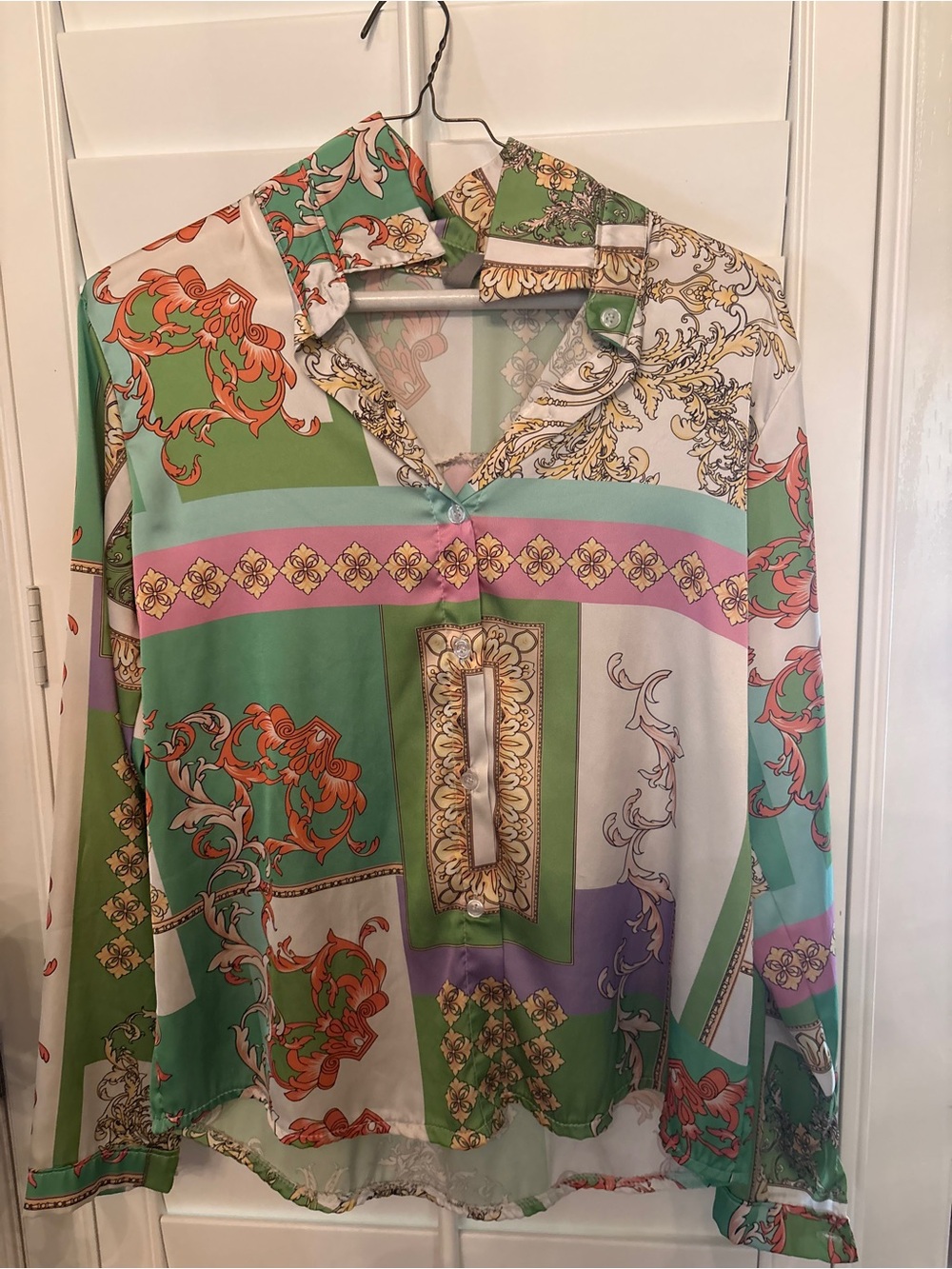 Women's Green Multi-Print Button-Front Blouse